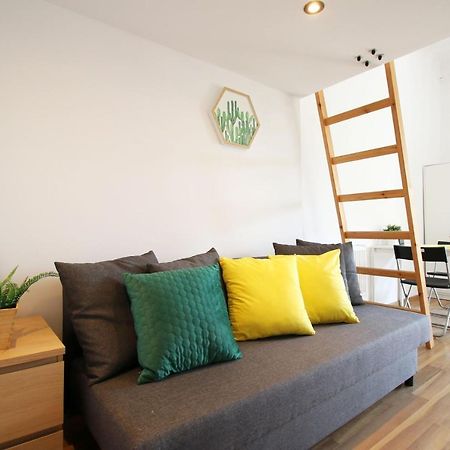 وودج Sunny Studio In The City Center المظهر الخارجي الصورة