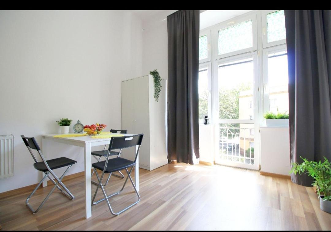 وودج Sunny Studio In The City Center المظهر الخارجي الصورة